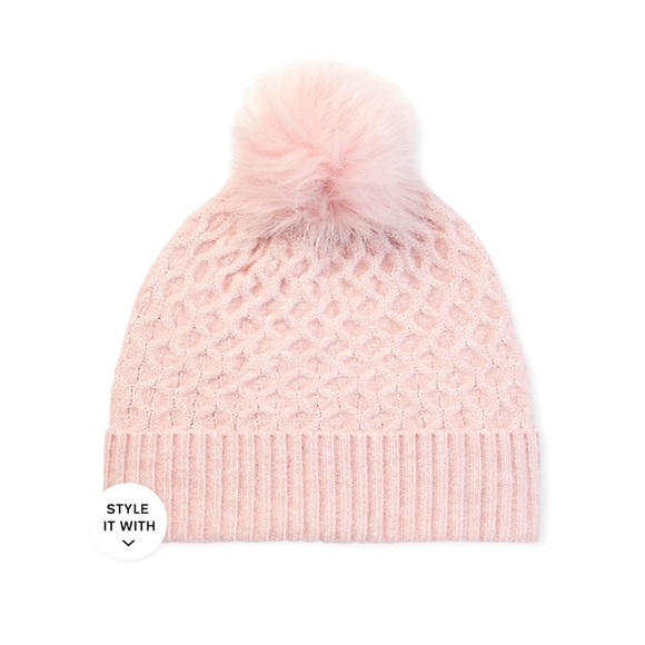 EXPRESS Dusty Mauve Honeycomb Pom Beanie NWT - Picture 1 of 11